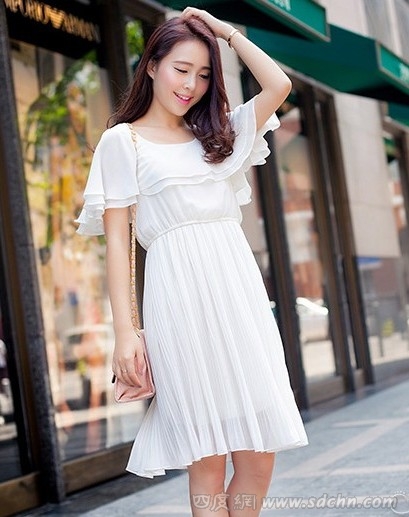 青春女孩夏装图片