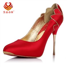 新款手工真丝绸缎婚鞋红色高跟新娘鞋高跟鞋结婚鞋子单鞋女鞋