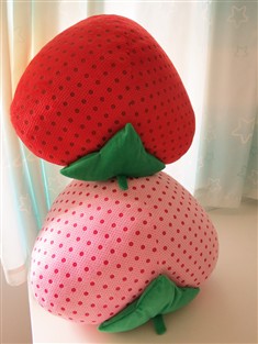 包邮新品毛绒玩具粉红大红草莓靠垫卡通蔬菜靠腰