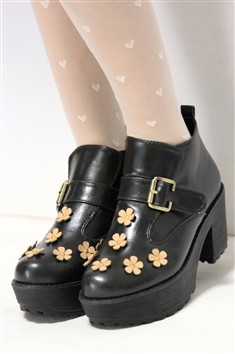 韩版甜美日系复古花朵防水台厚底鞋尖头鞋粗跟短靴女靴子