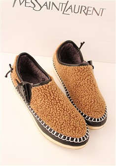 韩国可爱羊羔绒毛毛牛角扣超舒服平底鞋